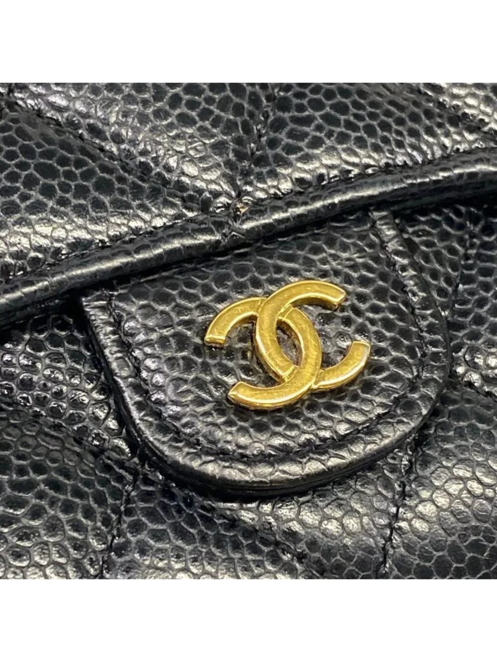 Chanel Wallet Quilted Black Gold